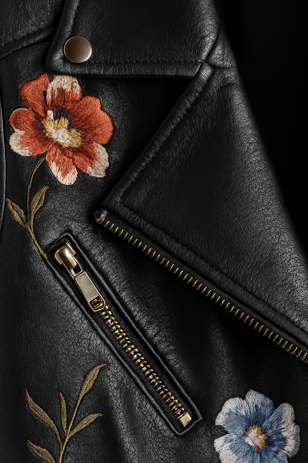 Chaqueta Mujer de Polipiel Bordado Floral Ajuste Regular
