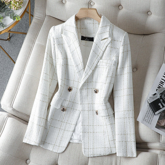 Blazer Mujer con Corte Entallado y Diseño Versátil - Mavetta