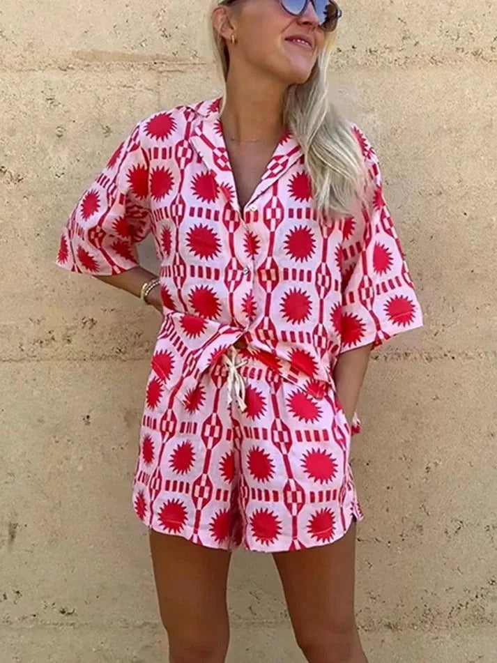 Conjunto Mujer Camisa Manga Corta y Pantalón Corto Estampado