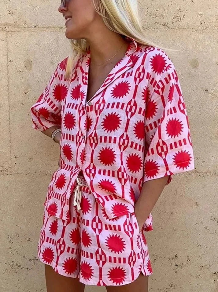 Conjunto Mujer Camisa Manga Corta y Pantalón Corto Estampado