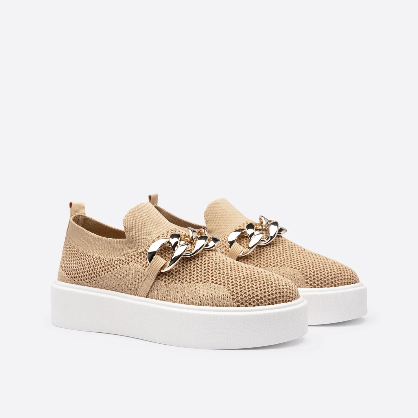 Zapatillas slip-on mujer con cadena decorativa suela gruesa