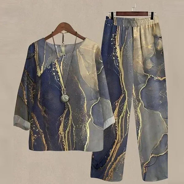 Conjunto Mujer Blusa Floral y Pantalón Recto