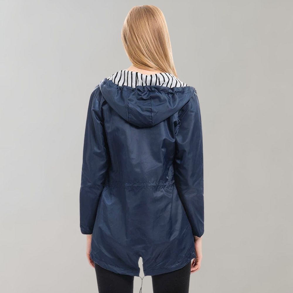 Chaqueta impermeable mujer diseño moderno ajustada