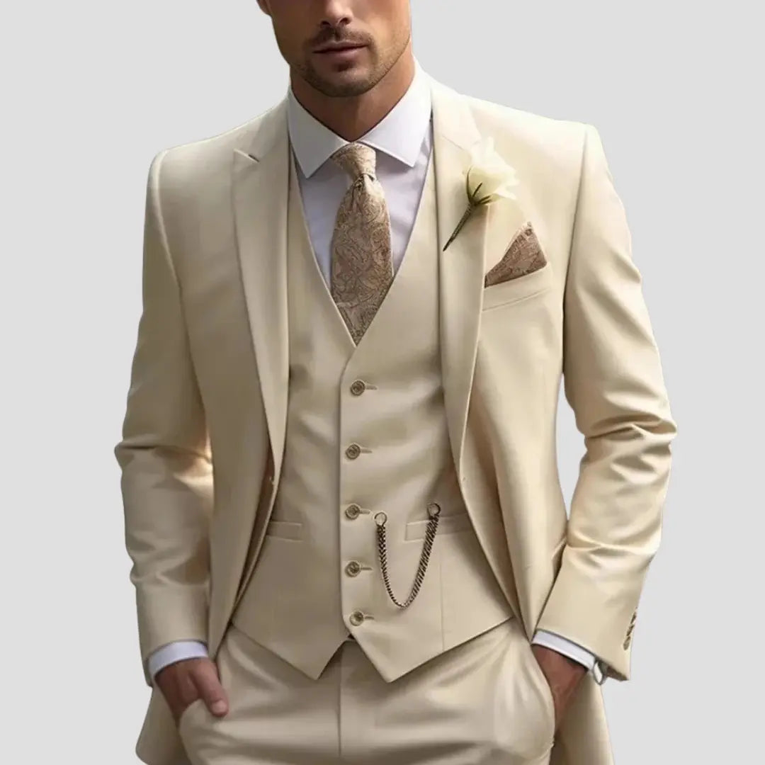 Traje Hombre Tres Piezas Corte Slim Fit Solapas Clasicas