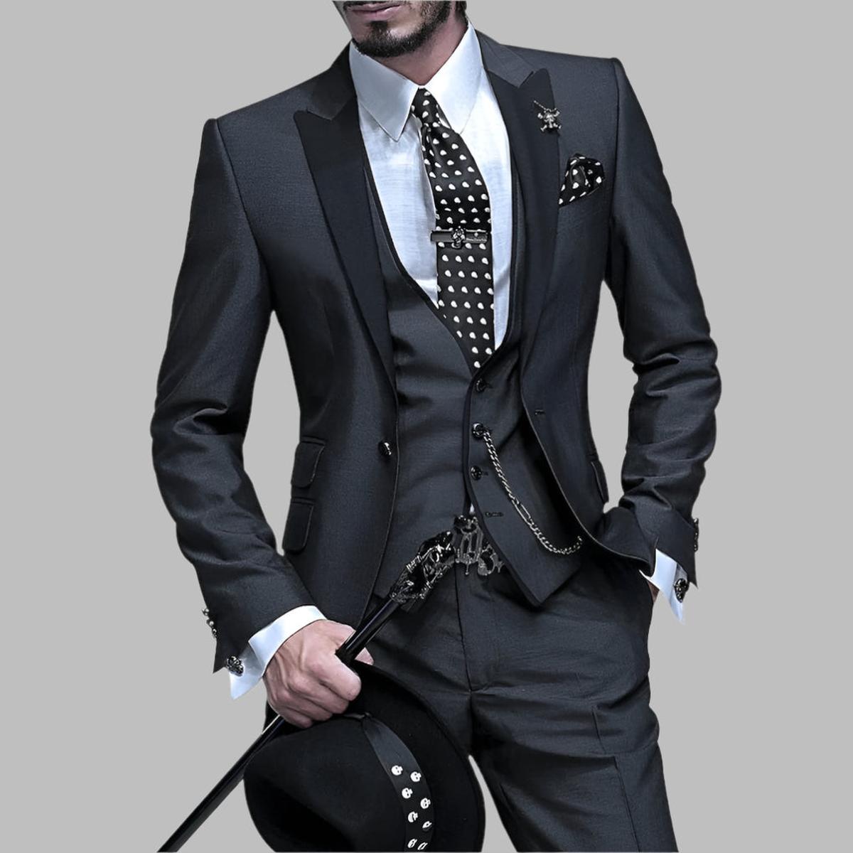Traje Hombre de Tres Piezas Diseño Formal Ajustado