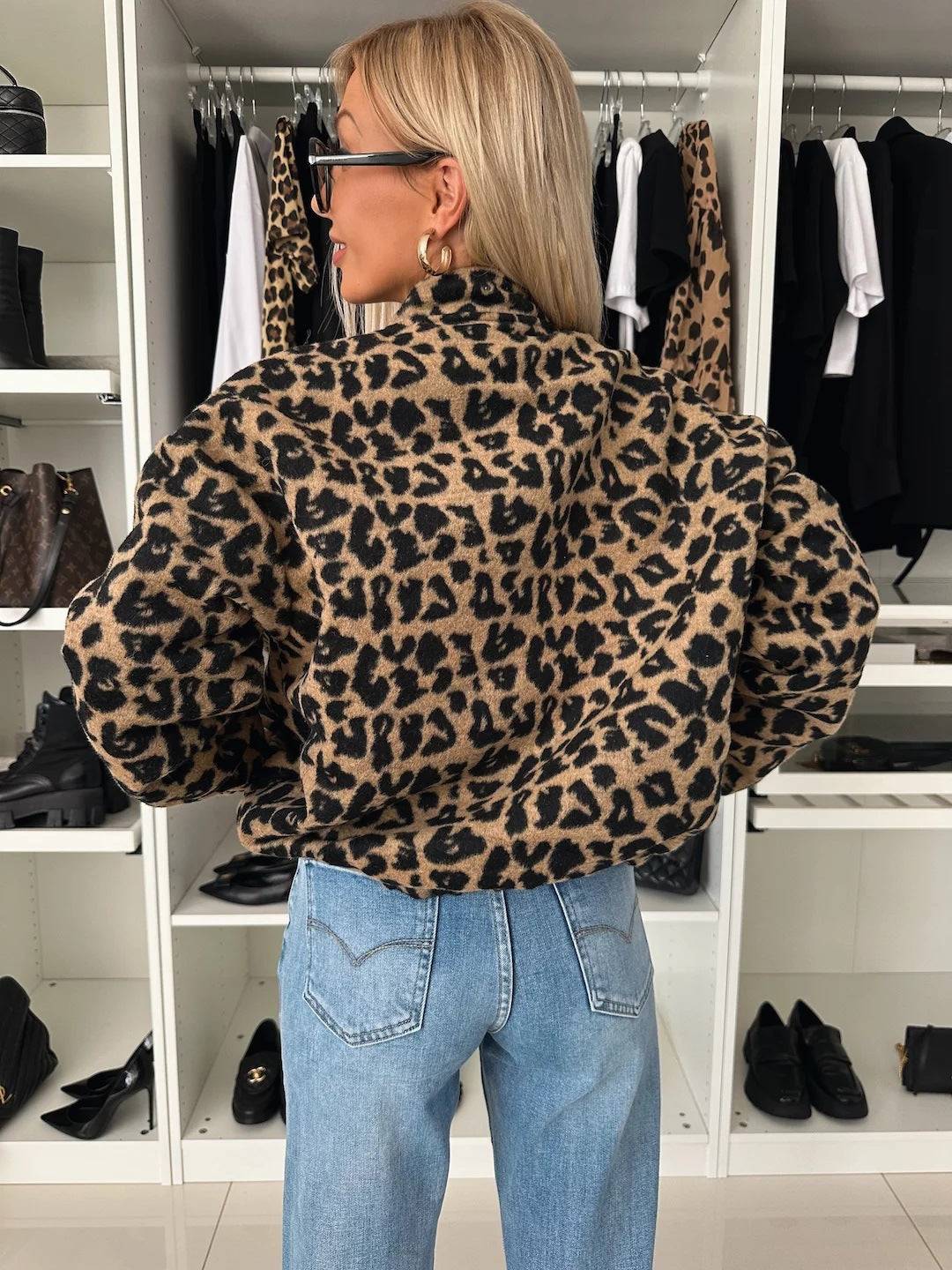 Chaqueta corta Mujer con estampado animal estilo moderno - Mavetta