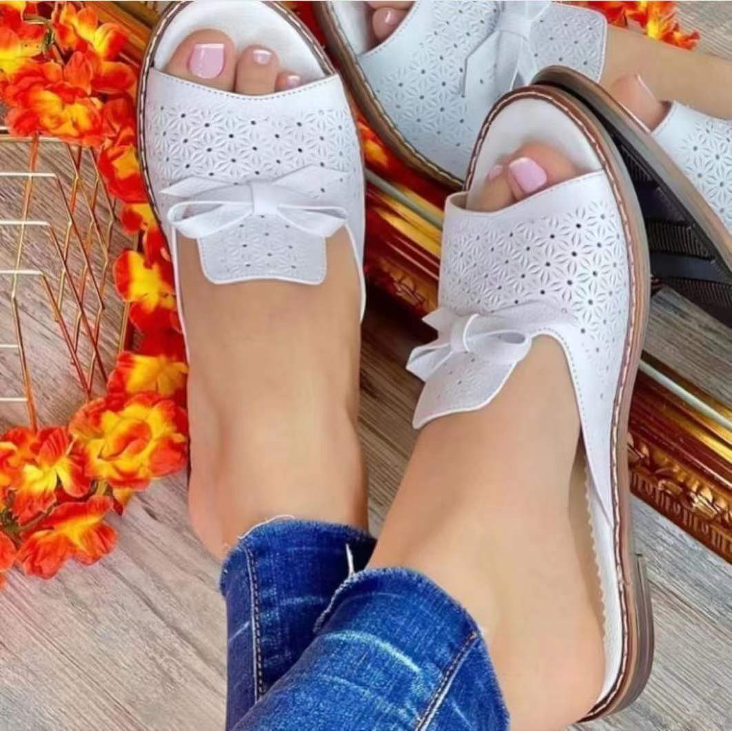Zapatillas abiertas mujer con perforaciones y lazo - Mavetta