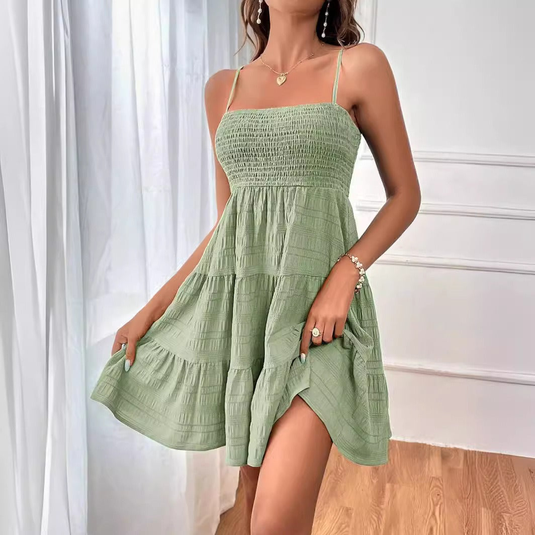 Vestido corto mujer con cuerpo smock y tirantes finos verano
