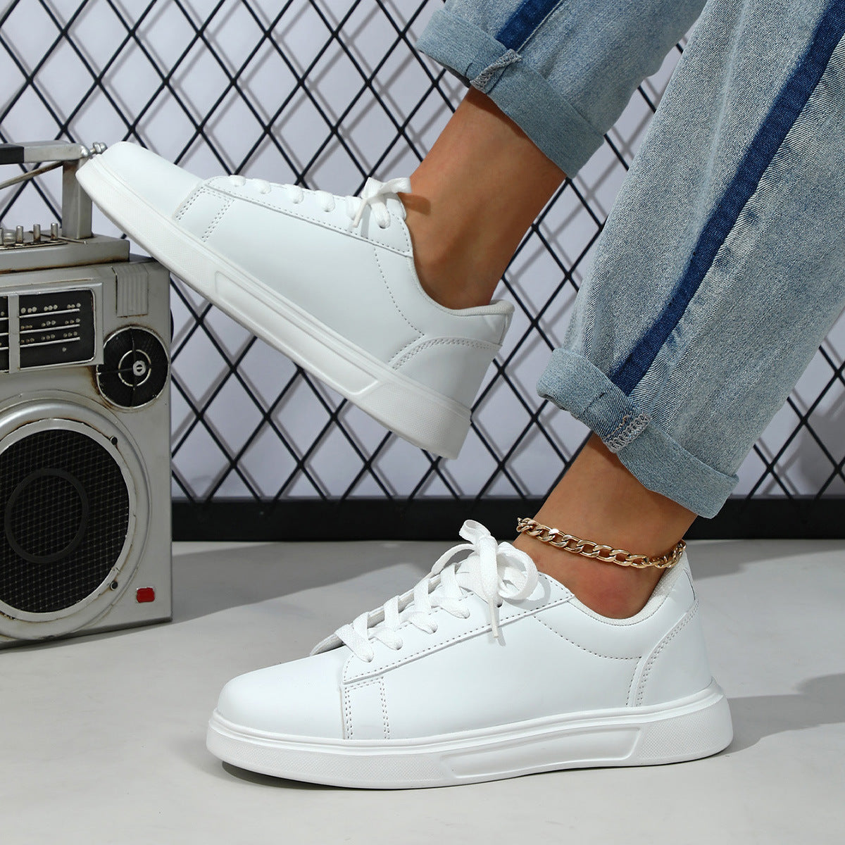 Zapatillas bajas mujer con detalles decorativos y ajuste cómodo