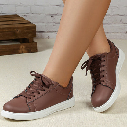 Zapatillas bajas mujer con detalles decorativos y ajuste cómodo