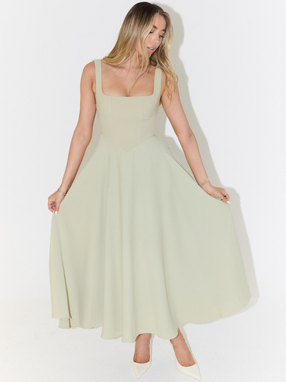 Vestido Midi Mujer de Corte Elegante
