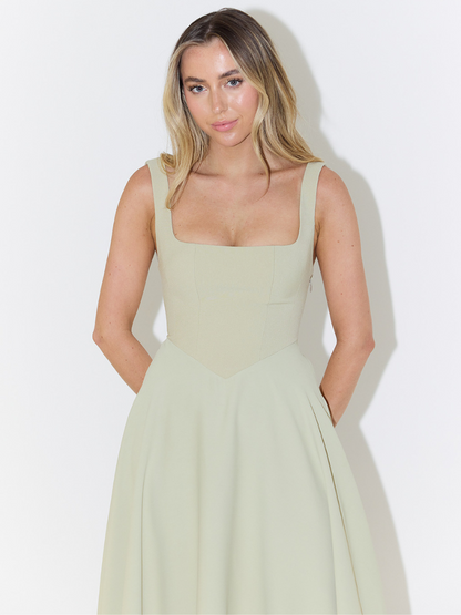 Vestido Midi Mujer de Corte Elegante