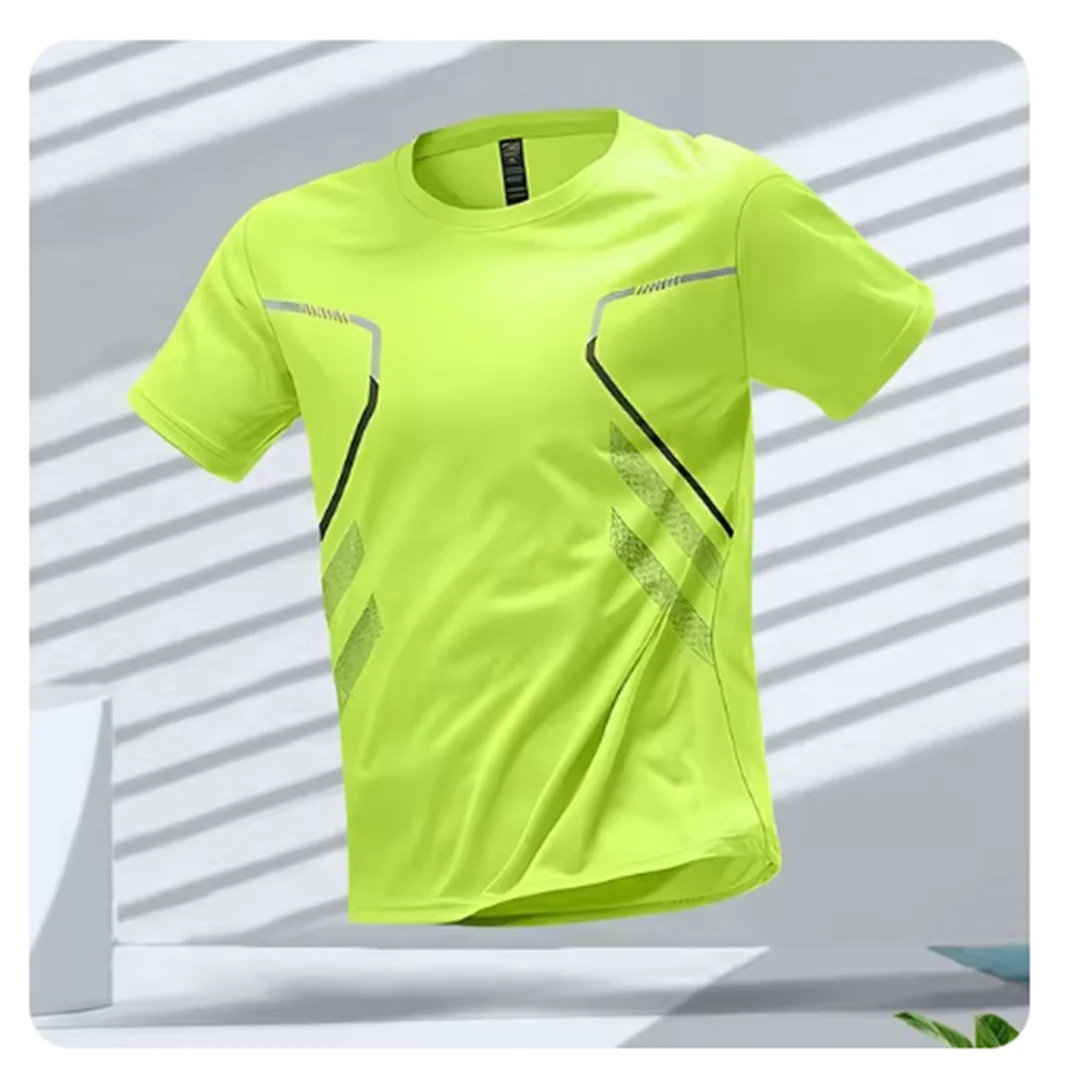 Camiseta deportiva hombre de tejido tecnico ajuste regular
