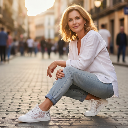 Zapatillas Mujer de Lona con Encaje Floral y Cordones