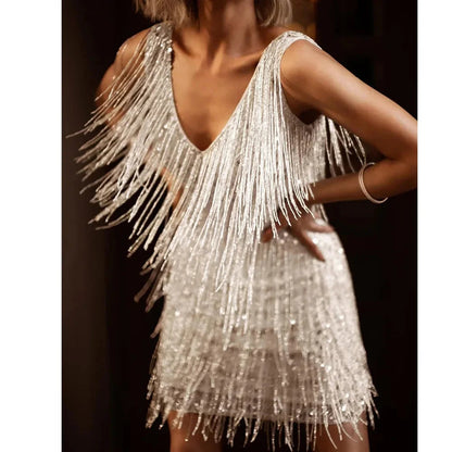 Vestido de cóctel mujer con flecos y plumas