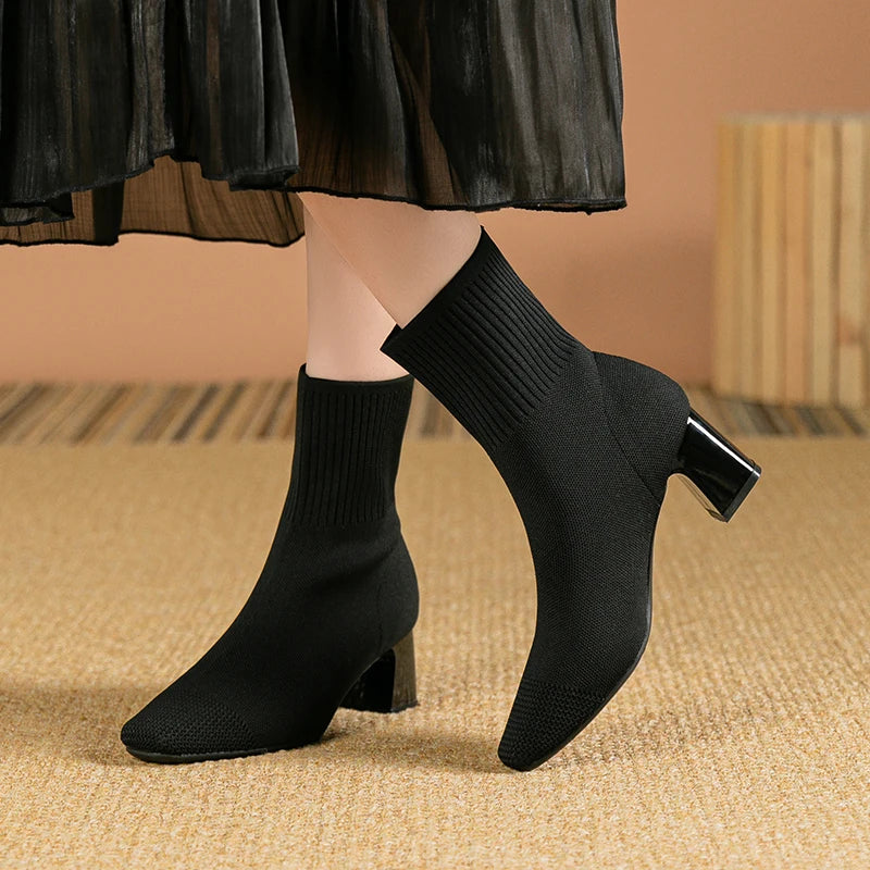 Botines mujer con tacón medio y diseño cómodo