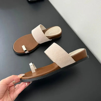 Sandalias Mujer de Piel Ante con Detalle de Anillo