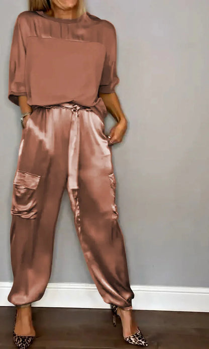 Conjunto Mujer Satén Suelto y Pantalón Cargo