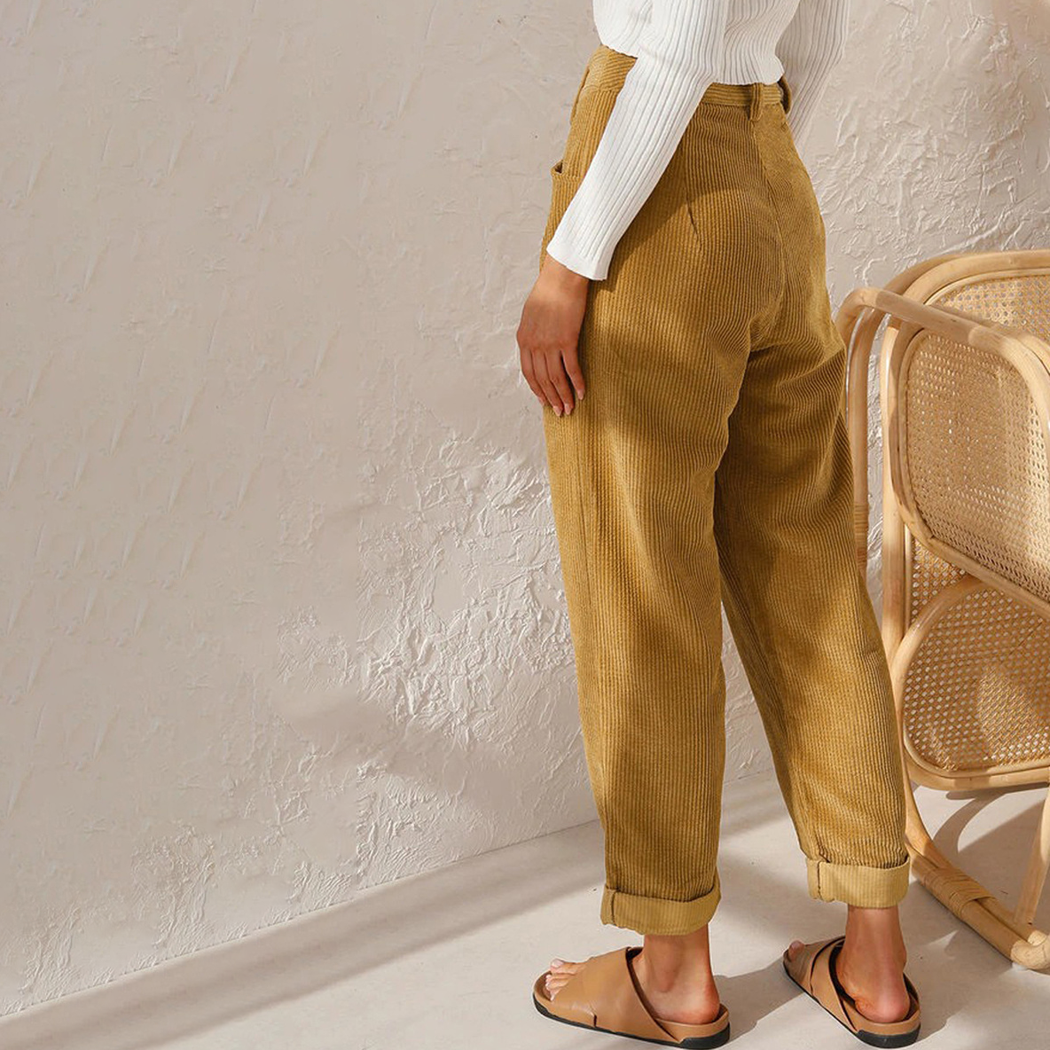 Pantalón Mujer de Pana Cintura Alta Ajustado