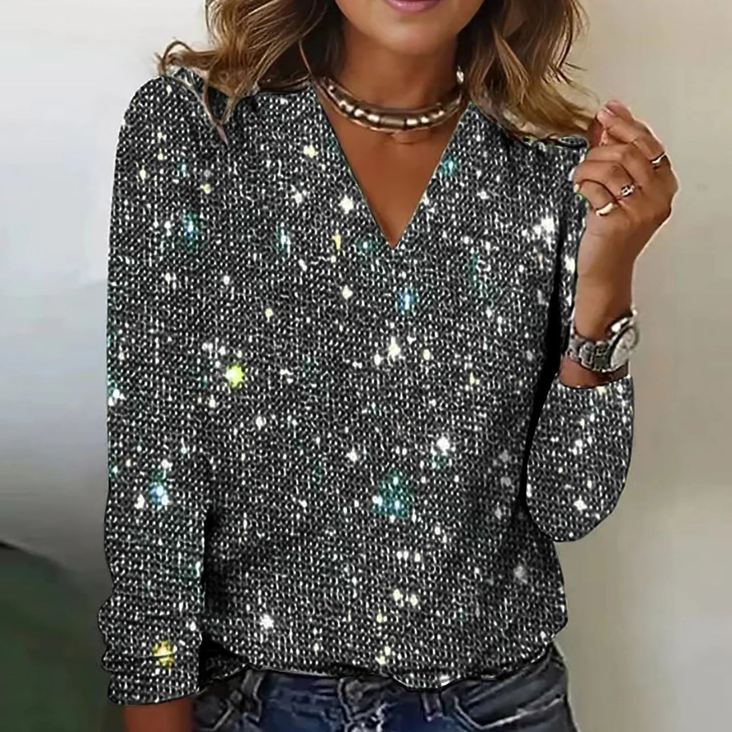 mujer con efecto brillo y diseño elegante