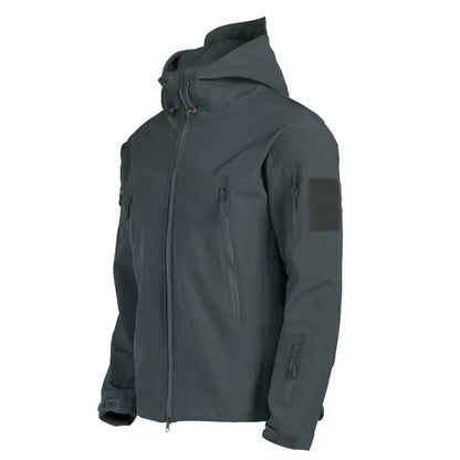 Chaqueta táctica hombre con capucha y bolsillos funcionales