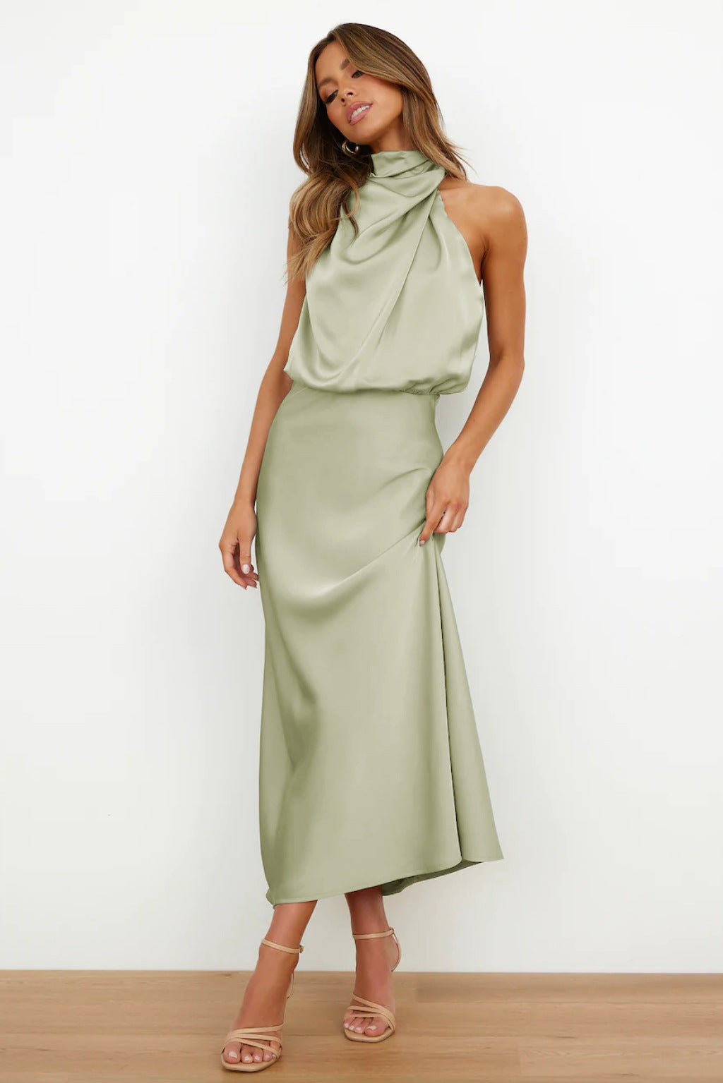 Vestido noche Mujer cuello halter corte fluido