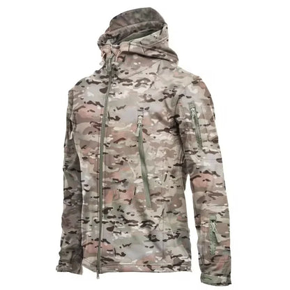 Chaqueta táctica hombre con capucha y bolsillos funcionales
