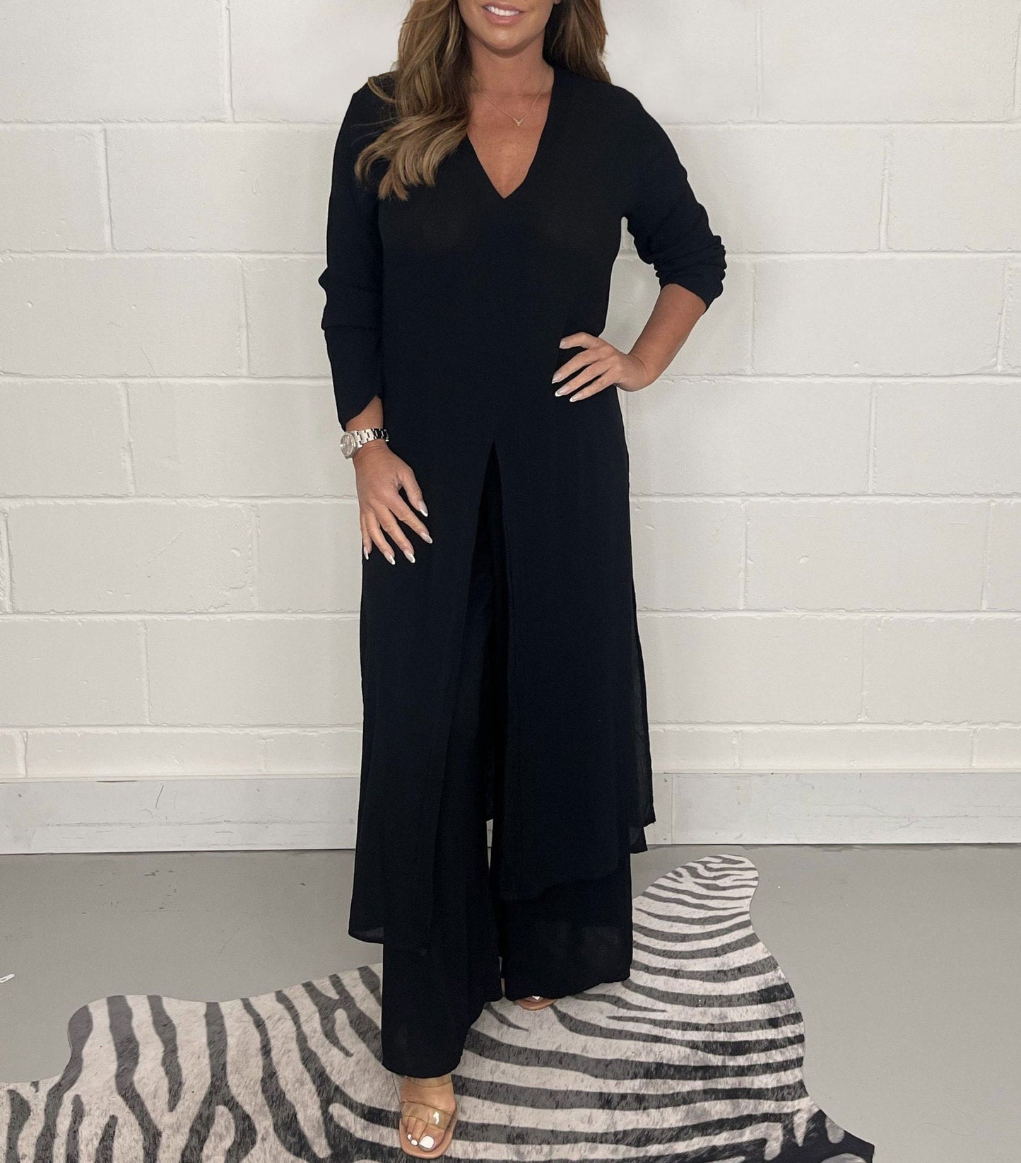 Conjunto Mujer de Dos Piezas Tunica Fluida y Pantalones Rectos