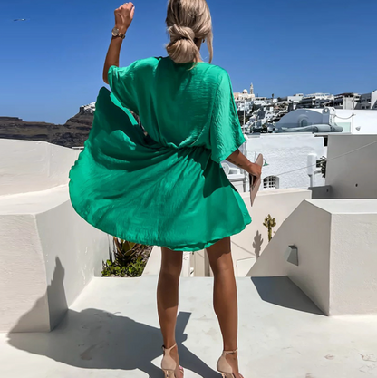 Vestido corto mujer diseño envolvente caída fluida