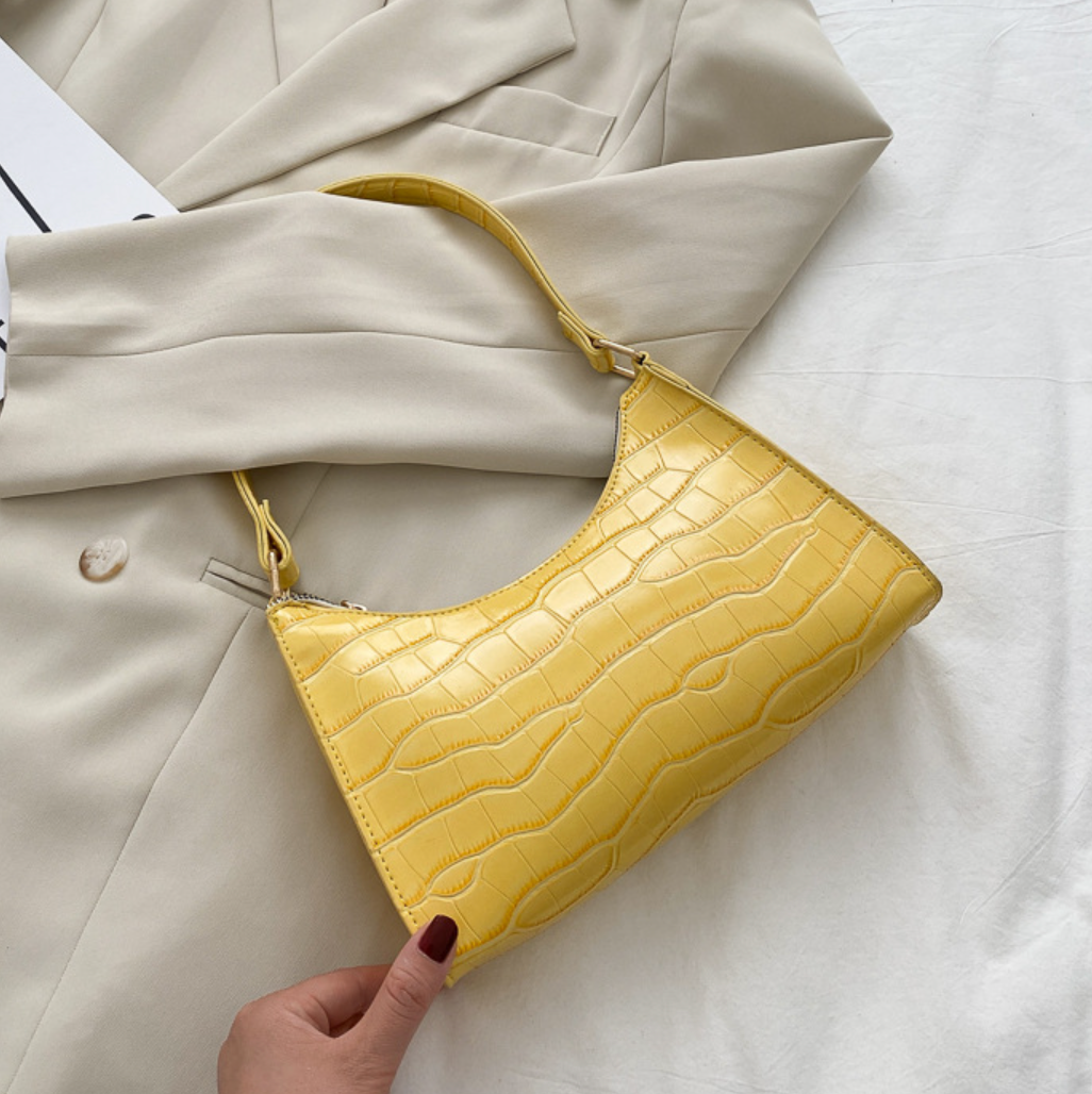 Bolso Mujer de Cuero Estructurado y Elegante