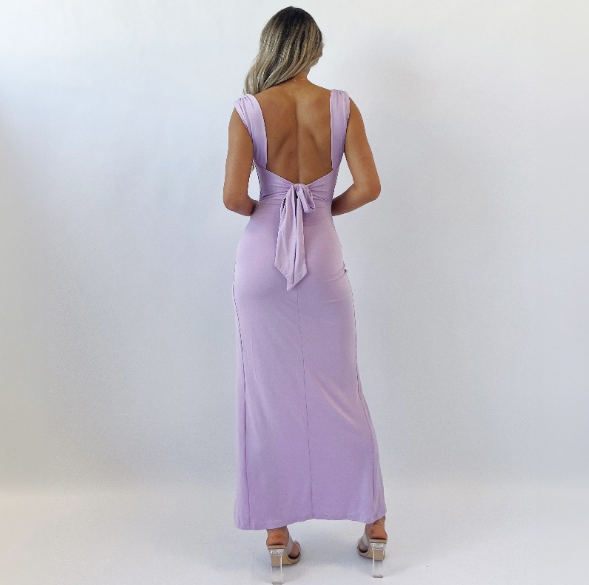 Vestido Mujer Corte Entallado Detalles Sutiles