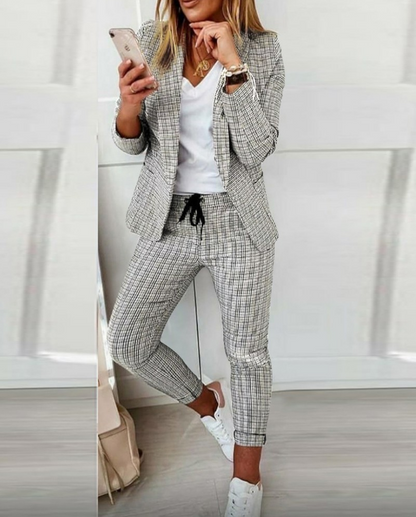 Conjunto Mujer de Blazer y Pantalón Ajustado