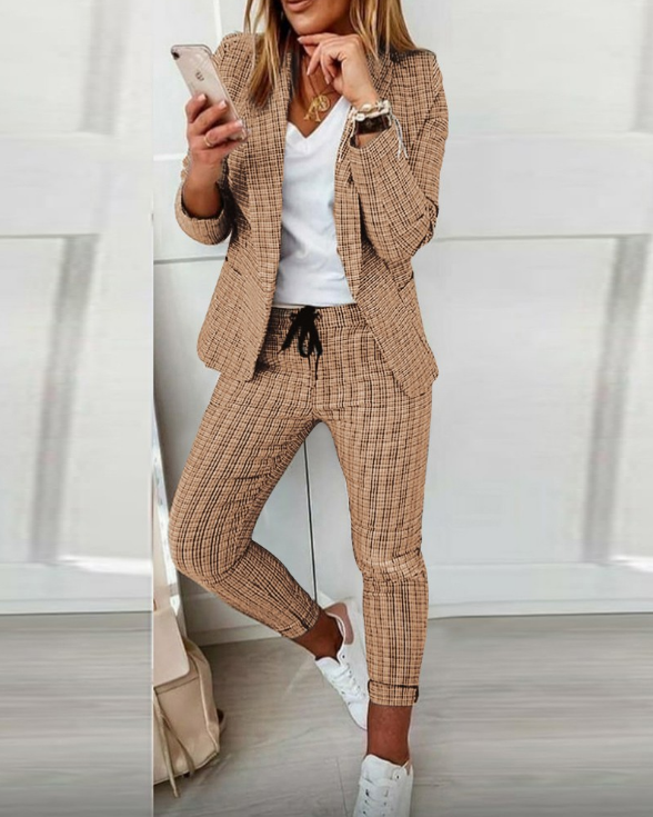 Conjunto Mujer de Blazer y Pantalón Ajustado