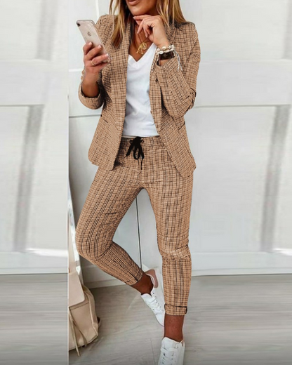 Conjunto Mujer de Blazer y Pantalón Ajustado