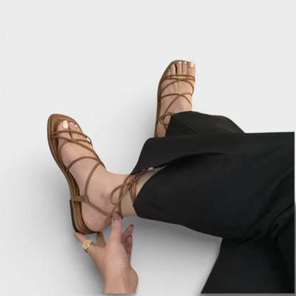 Sandalias Mujer de Tiras Punta Cuadrada