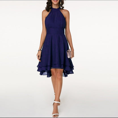 Vestido corto mujer con cuello halter y caída fluida