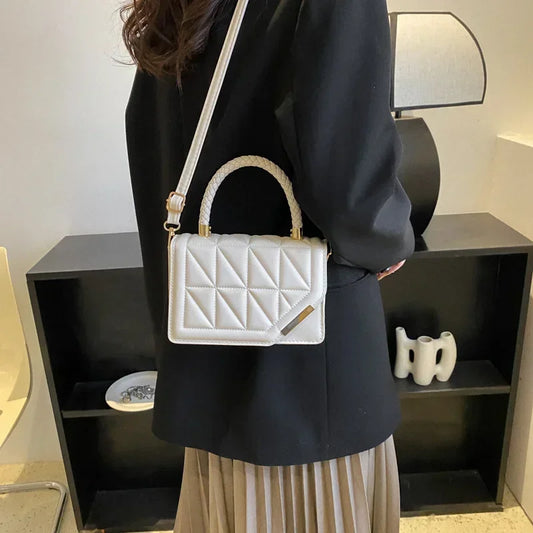 Bolso Mujer Moderno Estructurado de Mano - Mavetta