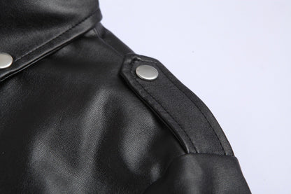 Cazadora motera hombre de cuero ajustable