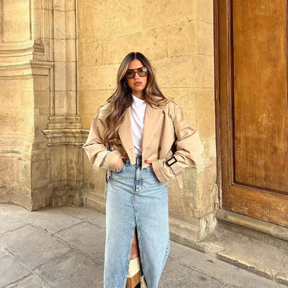 Trench Corto Mujer con Corte Entallado