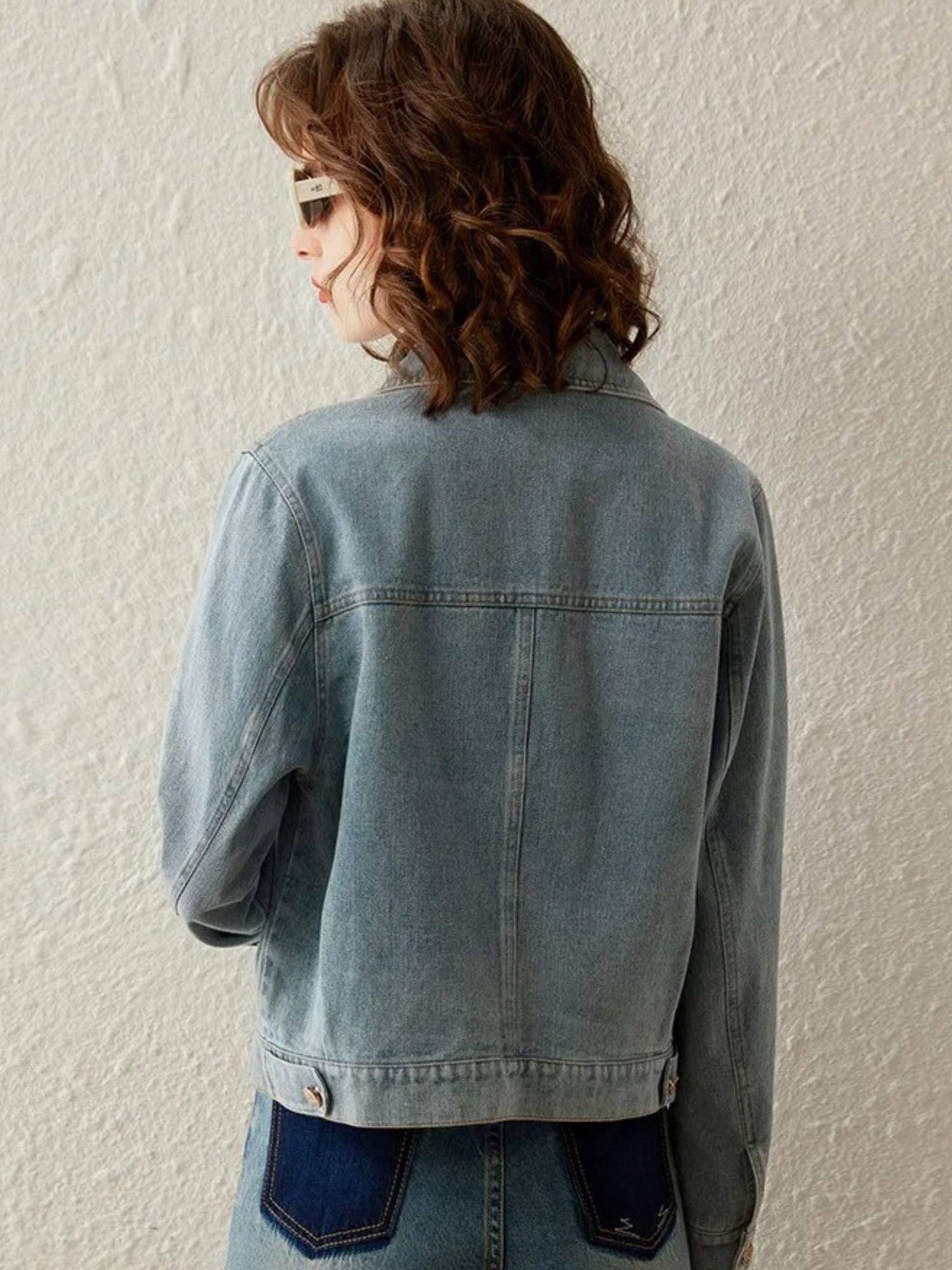 Chaqueta Vaquera Mujer Corta con Tachuelas Ajuste Regular