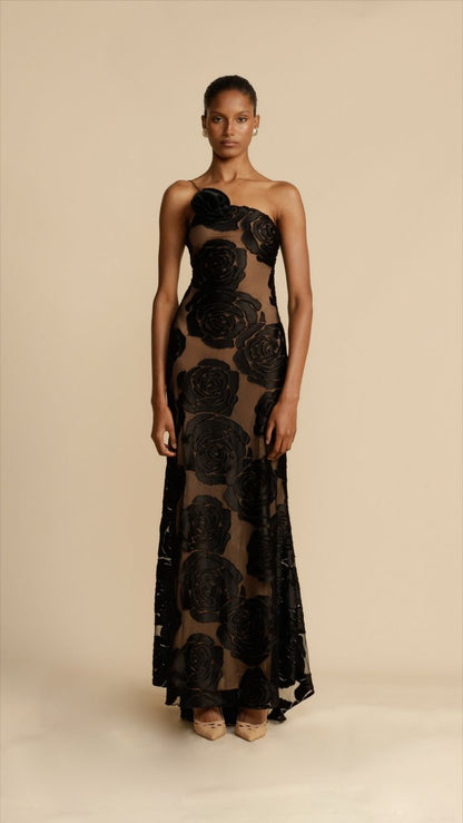 Vestido largo mujer con volantes y diseño