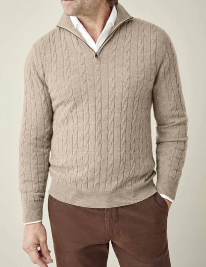 Jersey hombre de punto trenzado cuello alto con cremallera