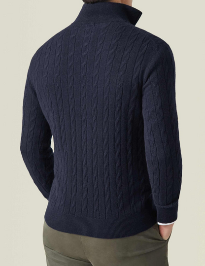 Jersey hombre de punto trenzado cuello alto con cremallera