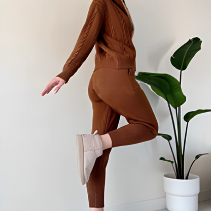 Conjunto Mujer de Punto Suave y Elegante
