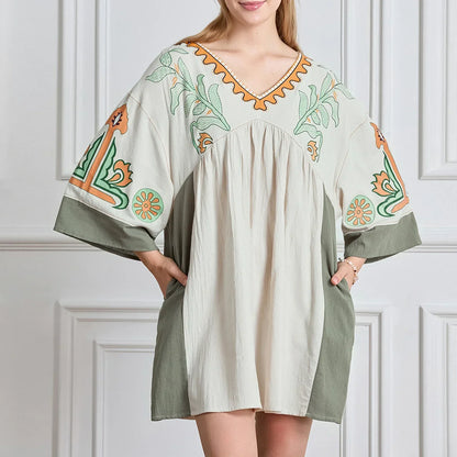 Vestido túnica mujer con bordados escote en V