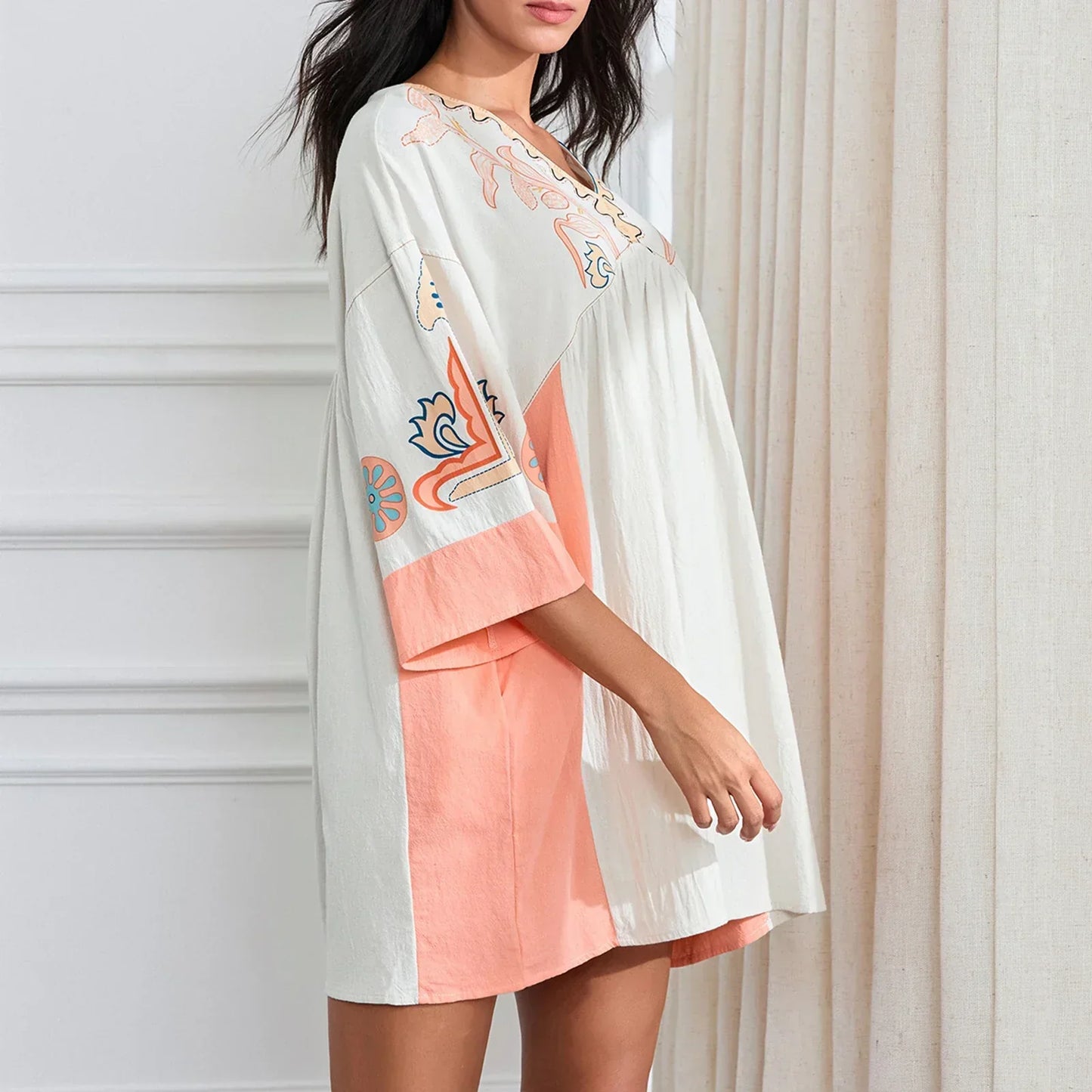 Vestido túnica mujer con bordados escote en V