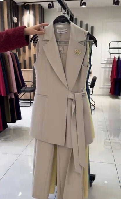 Conjunto Mujer Chaleco y Pantalón Tejido Ajuste Moderno