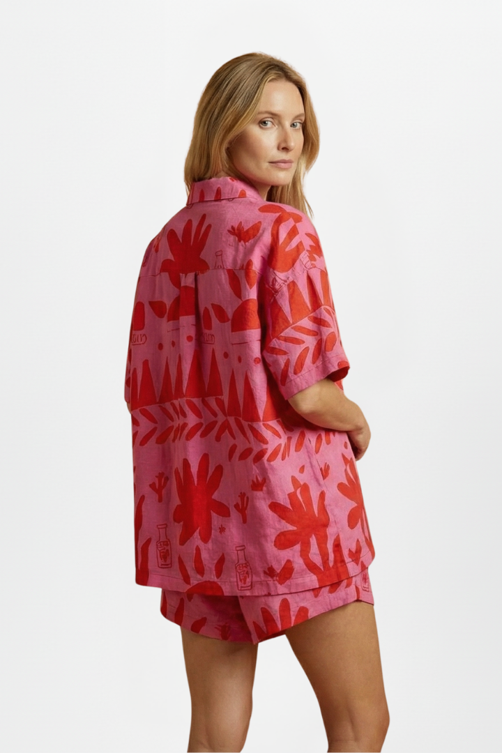 Conjunto Mujer de Dos Piezas con Pantalones Cortos Estampados