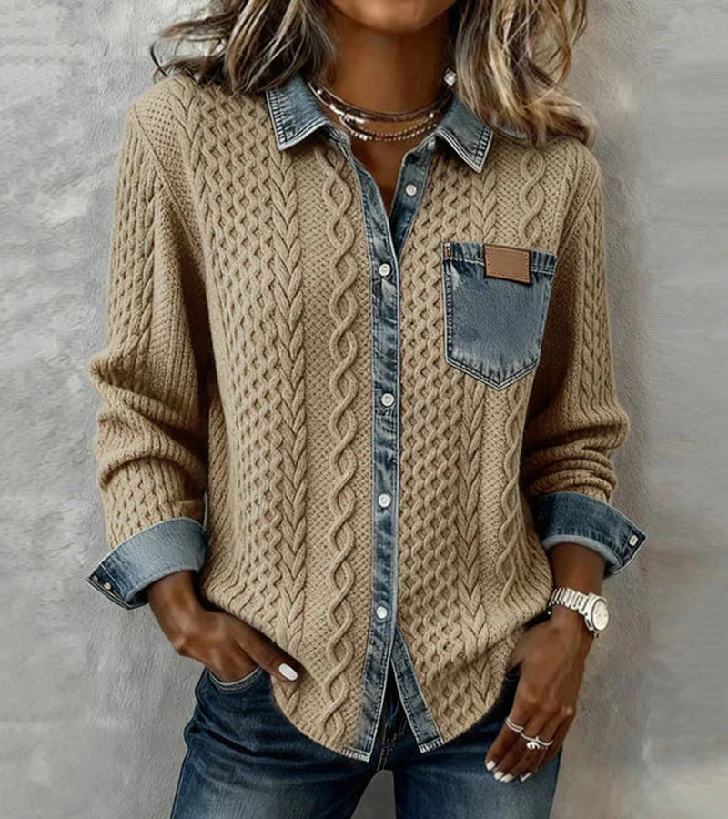 mujer tejido con detalles denim estilo casual elegante