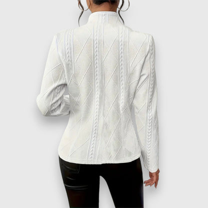 Blazer Mujer con Textura Estructurada Corte Entallado
